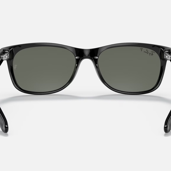 Ray-Ban New Wayfarer Classic polarized sunglasses (RB2132) - Picture 7 of 11